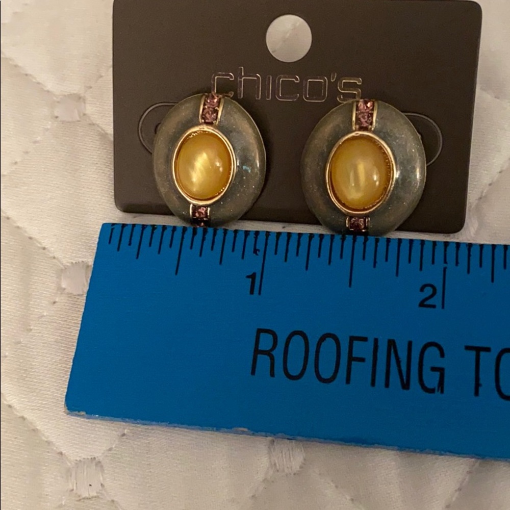 Chico Earring set NWT in gold bag ( pierced ear) - Picture 6 of 6